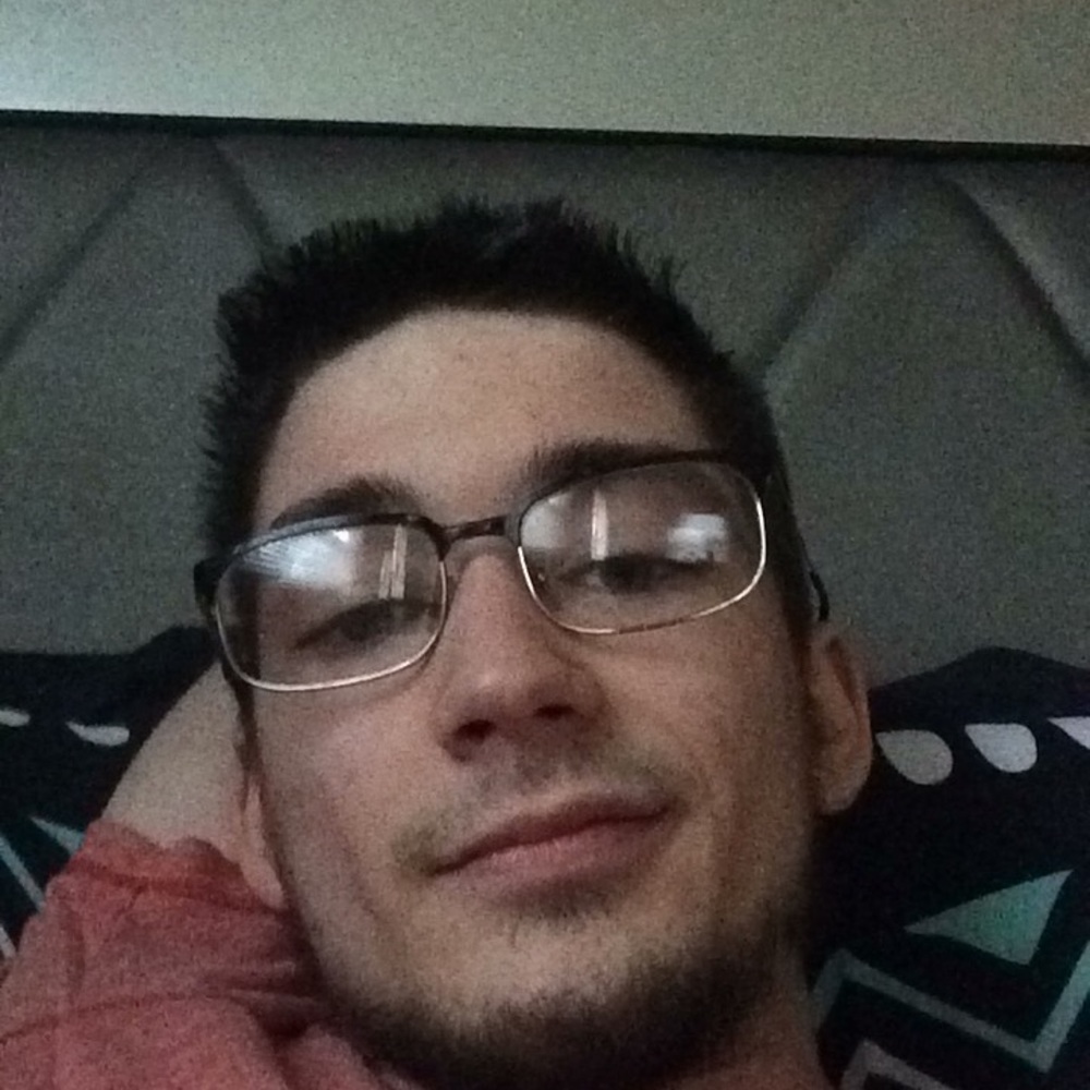 Meet your Posher, Kyle